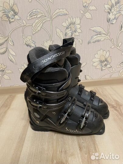 Горнолыжные ботинки Rossignol