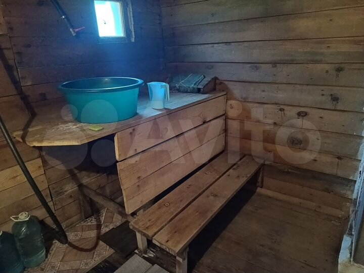 Дача 20 м² на участке 4 сот.