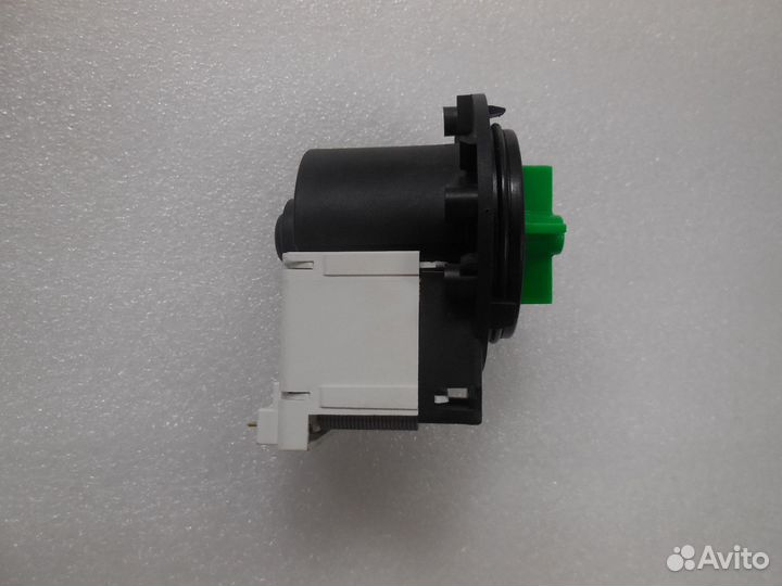 Помпа (насос) стиральной машины LG (4681EN2005A)