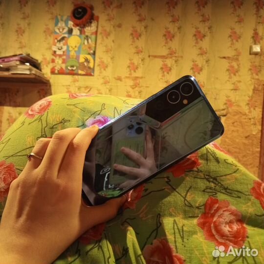 TECNO Pova Neo 2, 4/64 ГБ