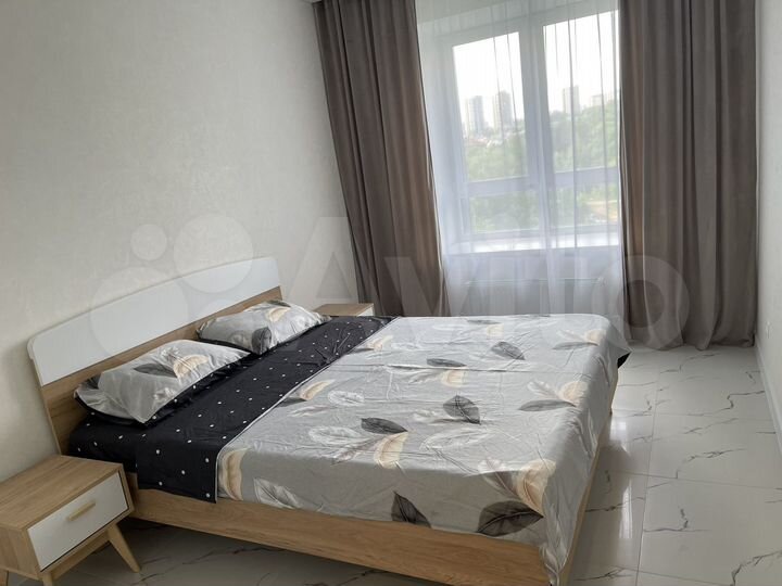 2-к. квартира, 55 м², 8/10 эт.