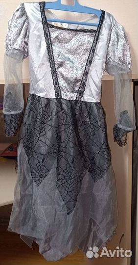 Платья карнавальные