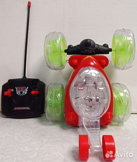 Машина-перевёртыш на радиоуправлении stunt car 360