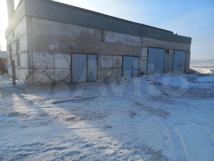 Нежилое здание, 254.8 м²