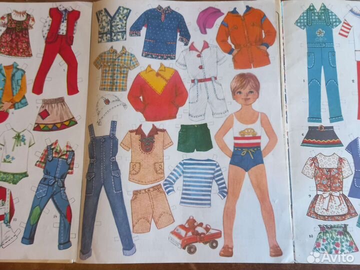 Бумажные куклы винтажные с одеждой