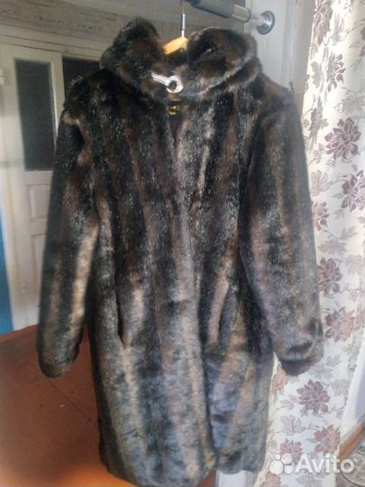 Продам куртки,шубы