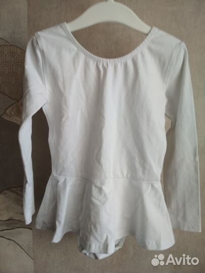 Гимнастический купальник размер 110-116