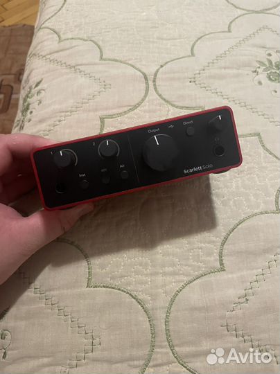 Звуковая карта focusrite scarlett solo 4th gen
