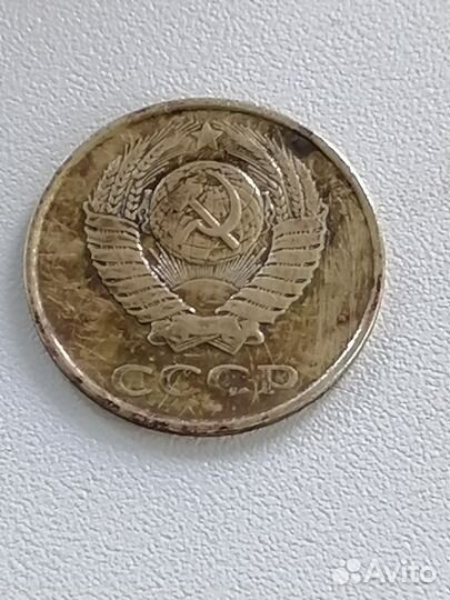 Продаю манету