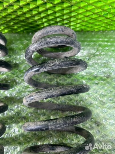 Задняя пружина Geely Emgrand EC7