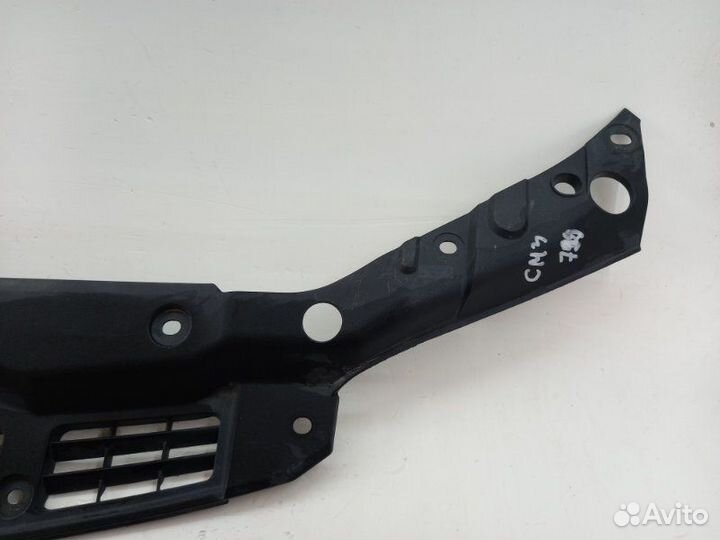 Накладка на рамку радиатора Honda Accord CM3 K24A