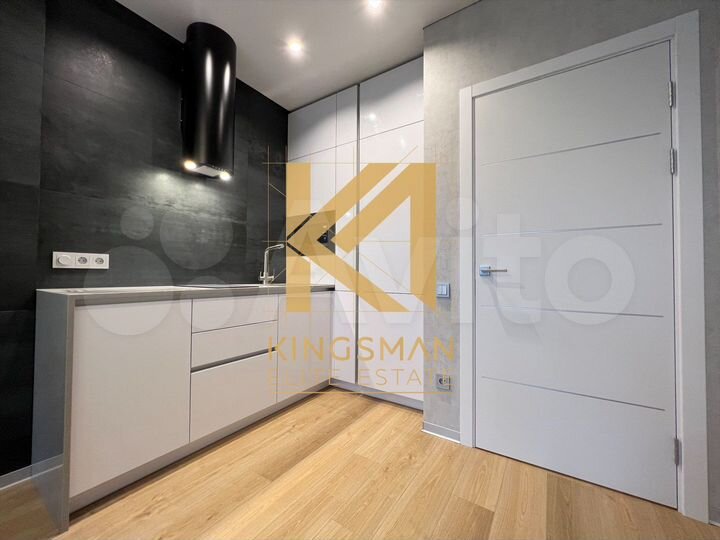 2-к. квартира, 85 м², 17/19 эт.