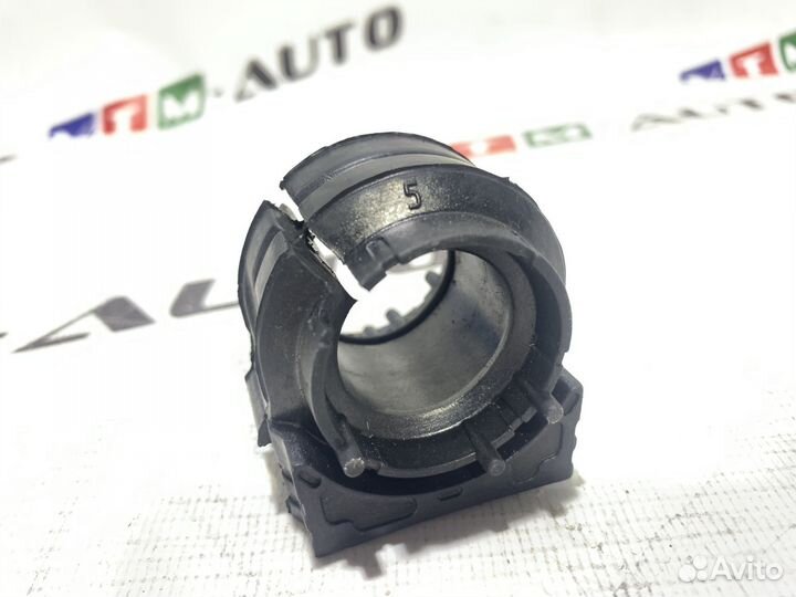 Втулка стабилизатора Renault Duster 2