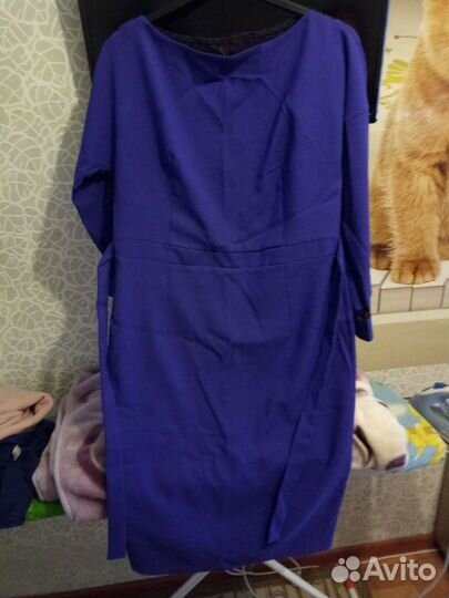 Платья женские праздничные