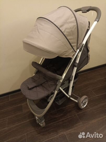 Коляска прогулочная Happy Baby Eleganza V2 sand