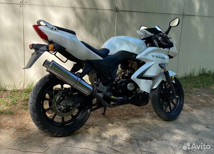 Продам Yamasaki Scorpion 3