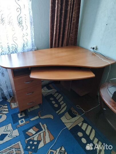 Компьютерный стол бу