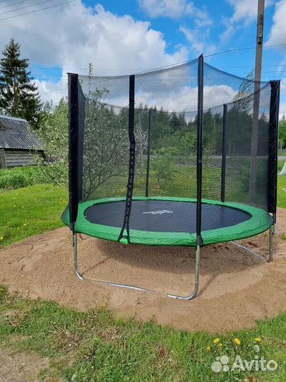Батут с защитной сеткой Новый арт 4678