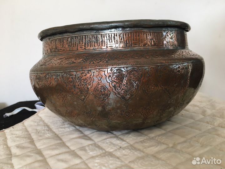 Антикварная посуда более 300 лет