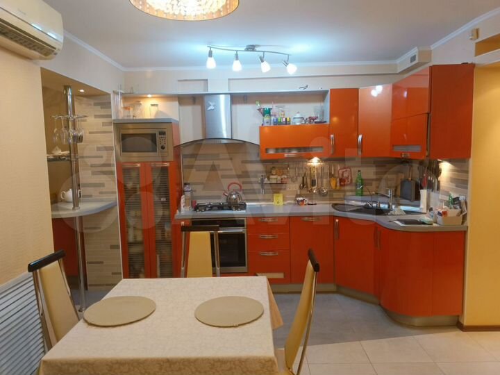 3-к. квартира, 68 м², 2/9 эт.