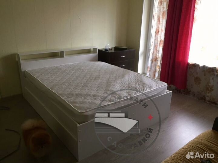 Кровать двухспальная