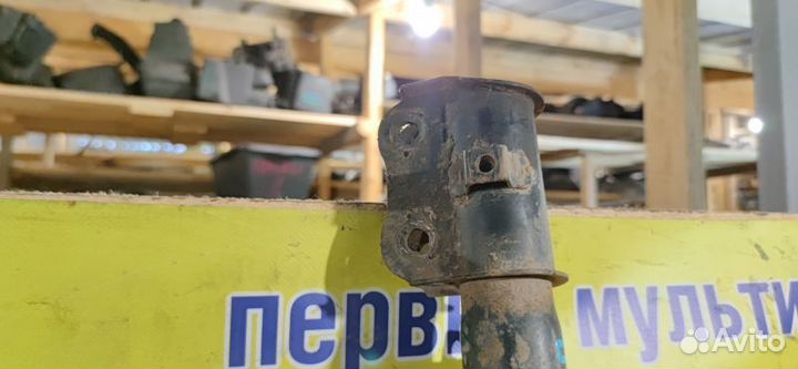 Стойка амортизатора переднего левого Hyundai Accen