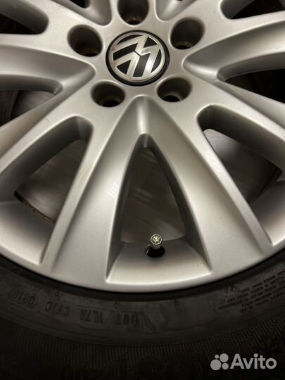 R17 Gislaved Nord Frost 200 235/55, PCD 5x100 DIA 14