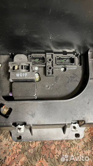 Блок климата и магнитола вольво хс90