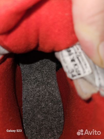 Лыжные ботинки девочке 34р