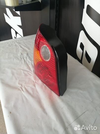 Фонарь задний левый VW polo (2001) 110172012