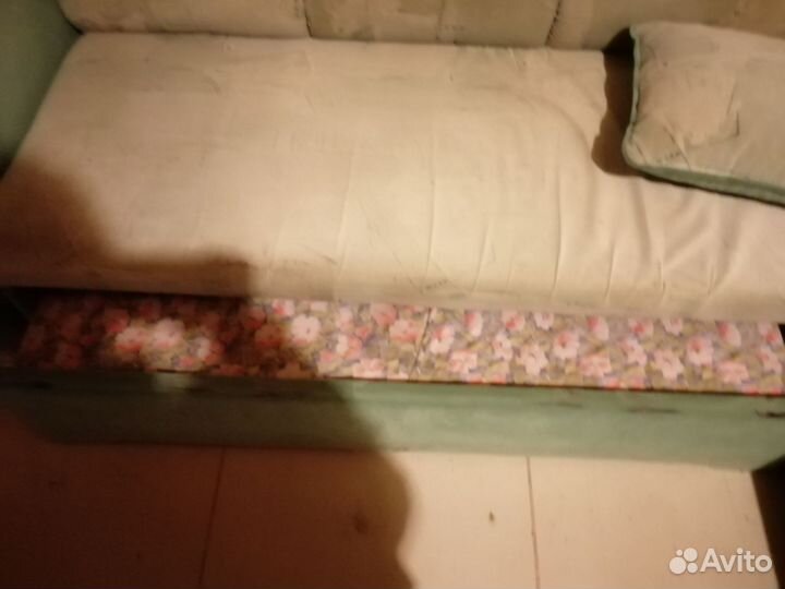 Угловой диван