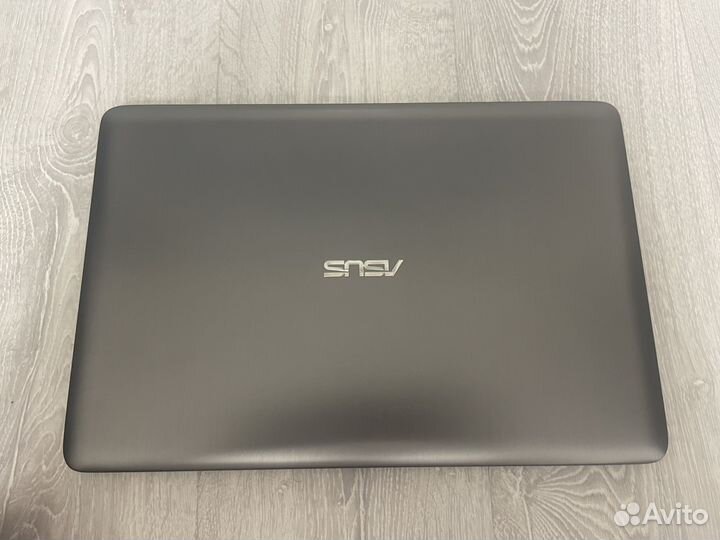 Asus