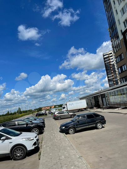 Торговая площадь, 264 м²
