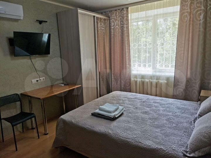 Комната 18 м² в 4-к., 1/5 эт.