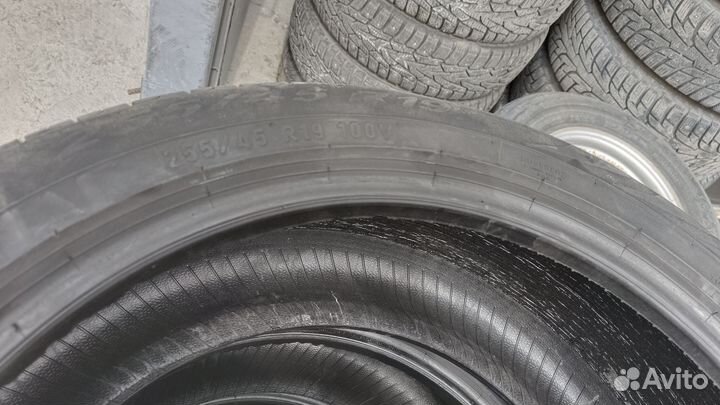 Pirelli Scorpion Verde 255/45 R19