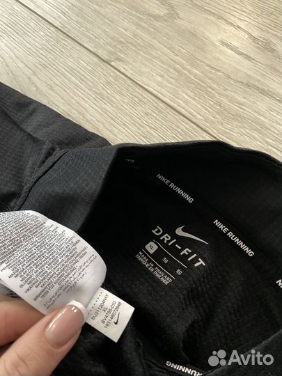 Чёрный лонгслив для тренировок кофта Nike XL ориг