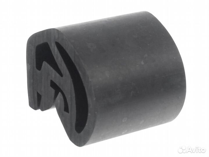 Отбойник mitsubishi Pajero (99-06) капота OE