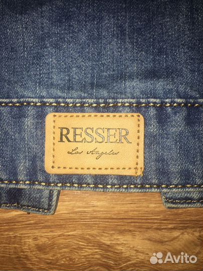 Джинсовая куртка