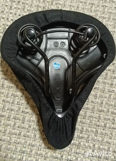 Чехол на широкое сиденье велосипеда