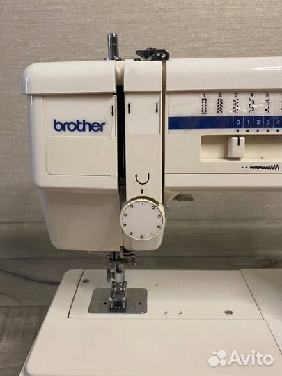Швейная машинка brother