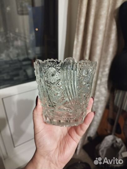 Хрустальная ваза