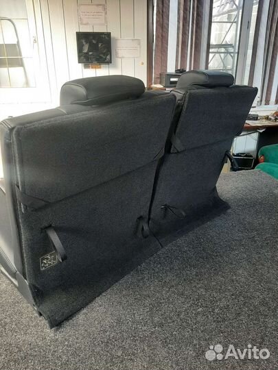 Третий ряд сидений mitsubishi pajero