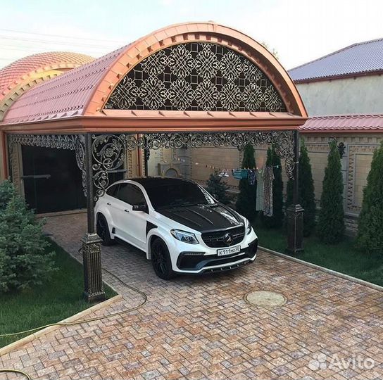 Навесы в Маджалисе