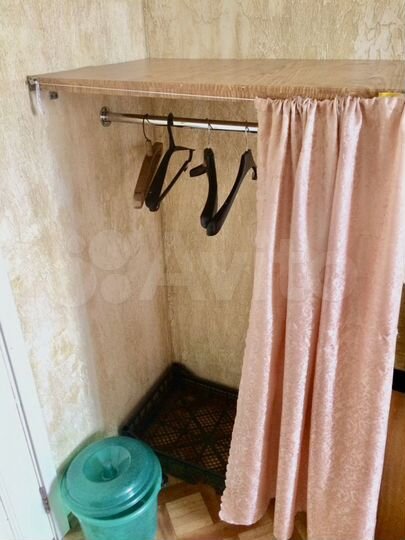 Комната 12 м² в 4-к., 2/2 эт.