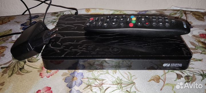 TV приставка триколор GS 8527