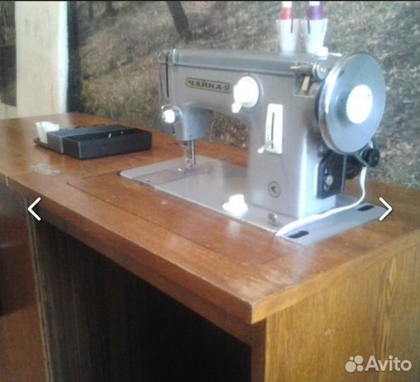 Швейная машина Чайка 2
