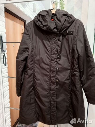 Легкий плащ демисезонный