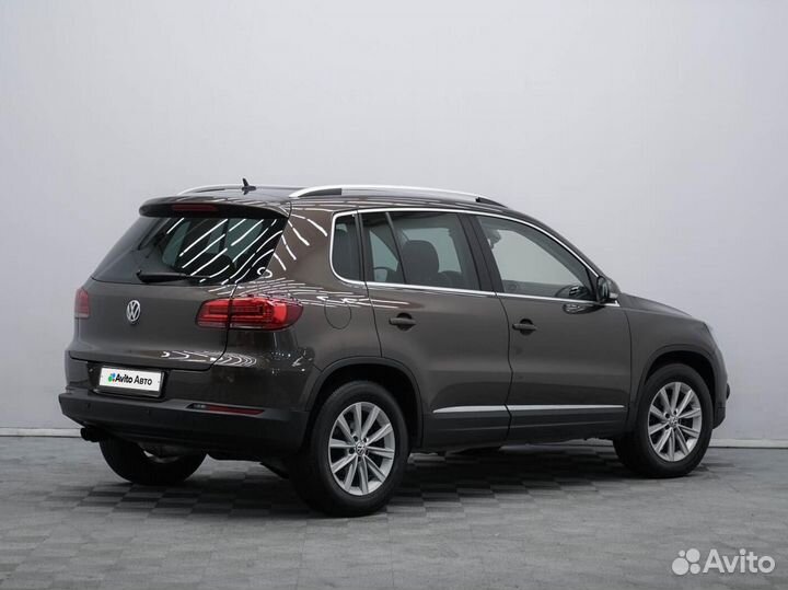 Volkswagen Tiguan 2.0 AT, 2016, 133 215 км