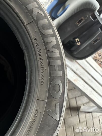 Kumho Solus SA01 Plus 215/60 R17