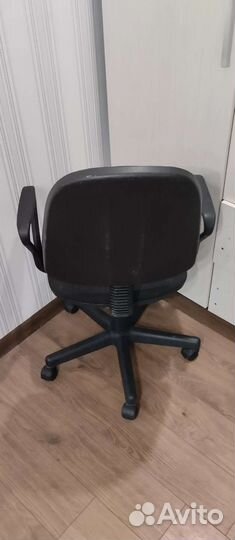 Компьютерное кресло